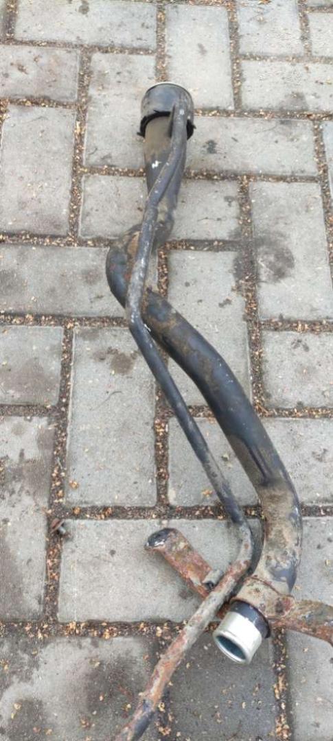 горловина топливного бака Lexus IS 2 поколение (XE20) 2007, 2.2 л., дизель, МКПП - фото №1