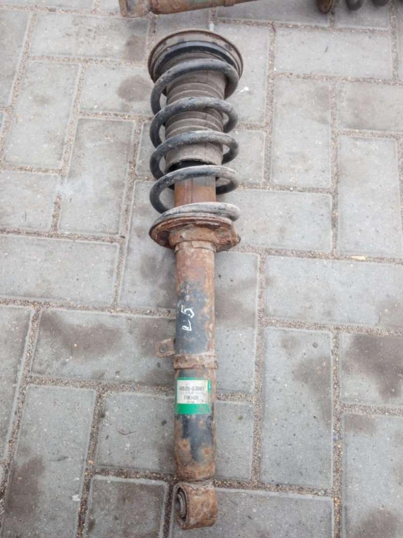 стойка передняя Lexus IS 2 поколение (XE20) 2007, 2.2 л., дизель, МКПП, 4852053081 - фото №1