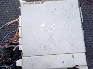 блок предохранителей Lexus IS 2 поколение (XE20) 2007, 2.2 л., дизель, МКПП, 710310585, 8273053050