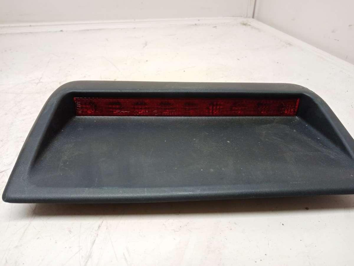 дополнительный стоп-сигнал Lexus IS 2 поколение (XE20) 2007, 2.2 л., дизель, МКПП - фото №1