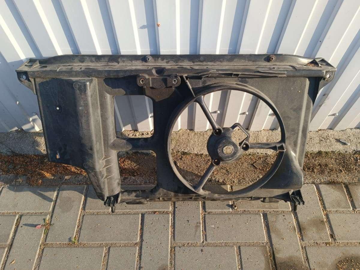 диффузор вентилятора Peugeot 206 1 поколение 2001, 1.6 л., бензин - фото №1