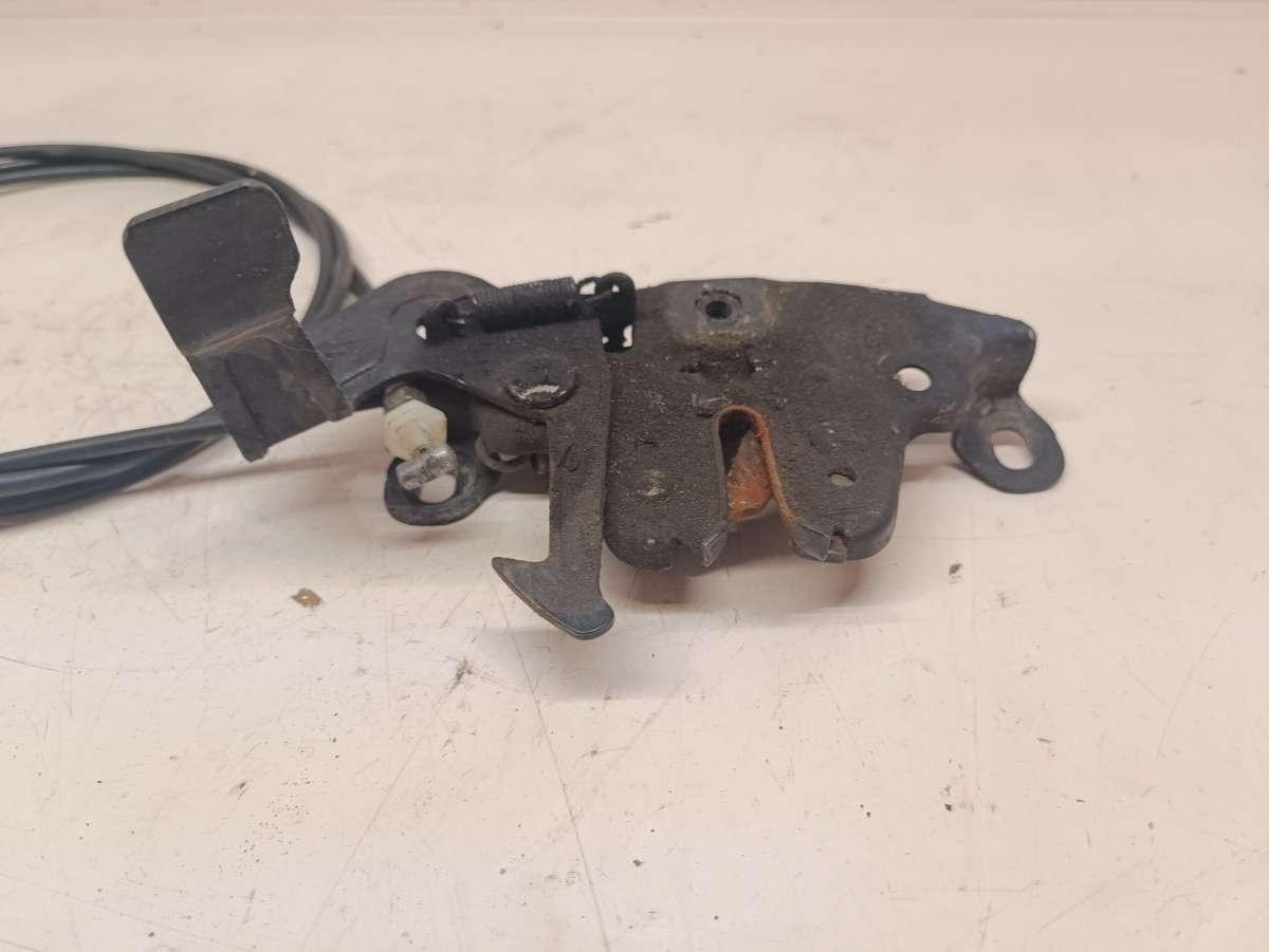 замок капота Nissan Primera P12 2005, 1.9 л., дизель, МКПП, черный, универсал, 65601AV60A - фото №1