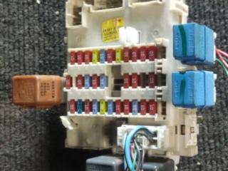 блок предохранителей Nissan Primera P12 2005, 1.9 л., дизель, МКПП, черный, универсал