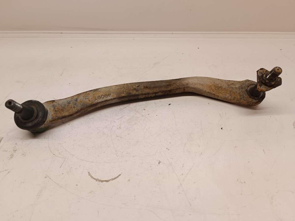 рычаг передний левый Nissan Primera P12 2005, 1.9 л., дизель, МКПП, черный, универсал, 49097 - фото №1