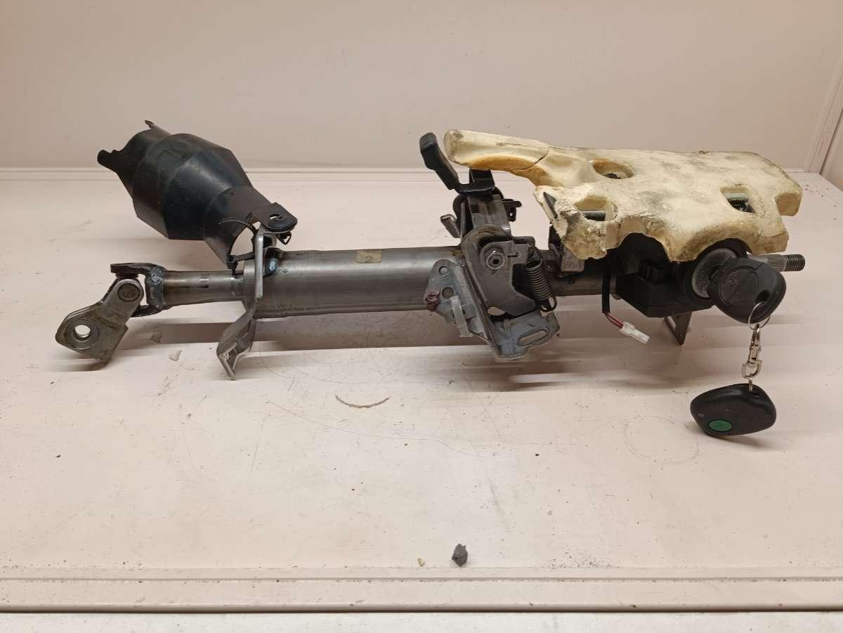 рулевая колонка Nissan Almera N16 2002, 1.5 л., бензин, МКПП, седан - фото №1