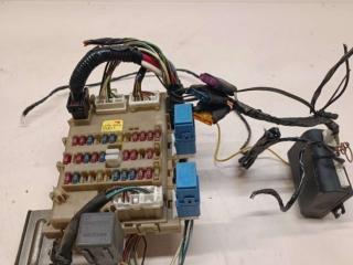 блок предохранителей Nissan Almera N16 2002, 1.5 л., бензин, МКПП, седан, 243505M310, 0319022