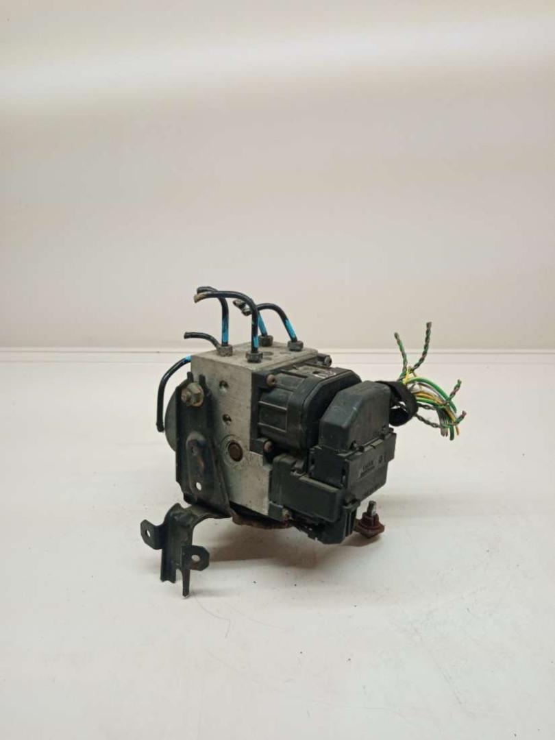 блок ABS Citroen Xsara 1 поколение 2000, 2.0 л., дизель, универсал, 0273004413 - фото №1