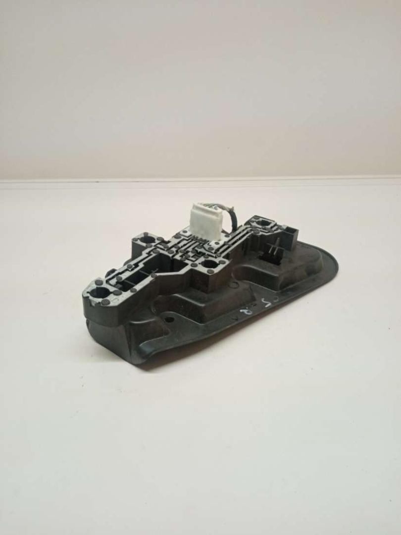 панель заднего правого фонаря Citroen C5 1 поколение 2004, 1.8 л., универсал - фото №1