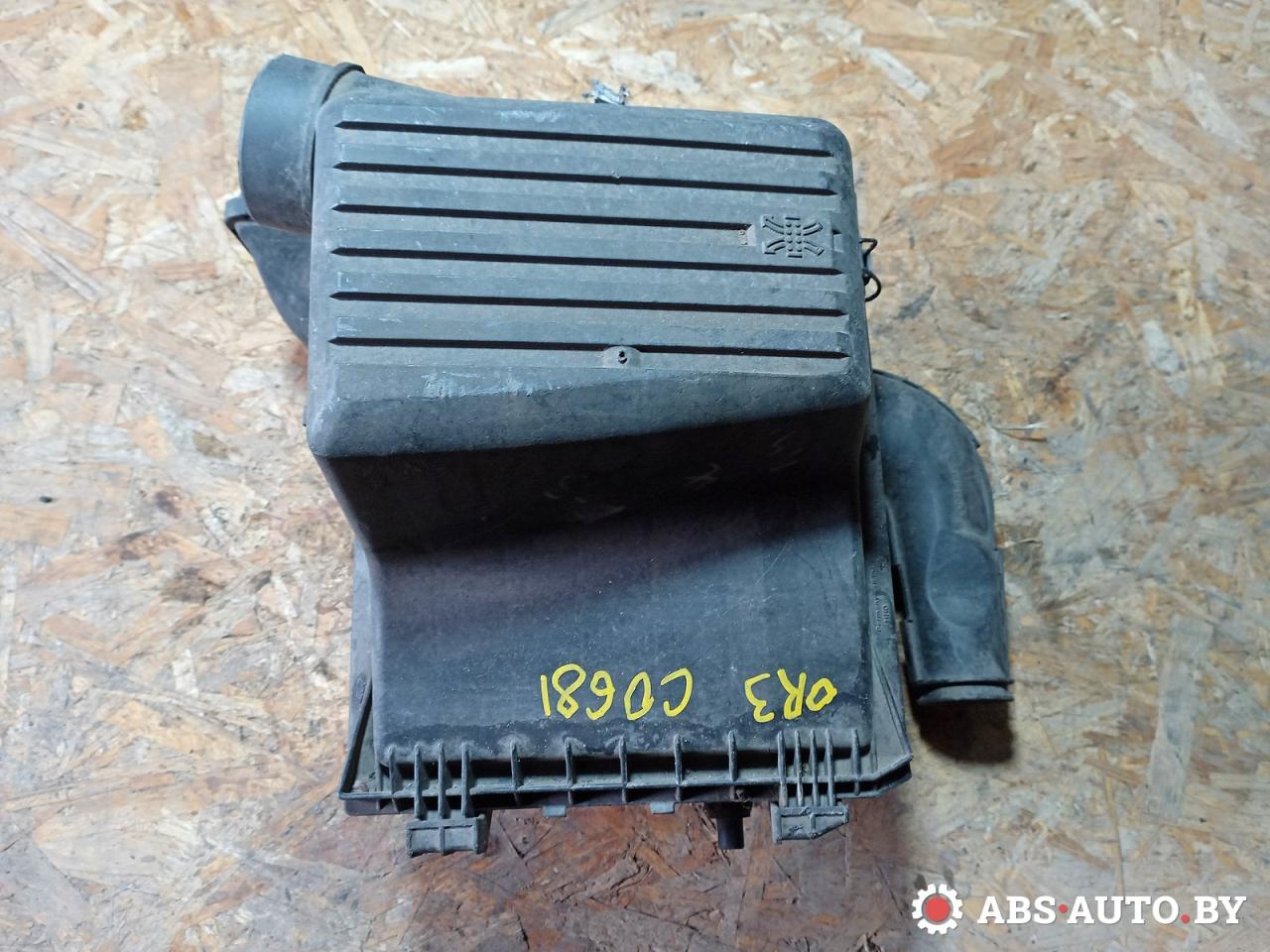 корпус воздушного фильтра Volkswagen Golf 3 поколение 1994, 1.6 л., бензин, 1H0129607DF, 4615485950 - фото №1