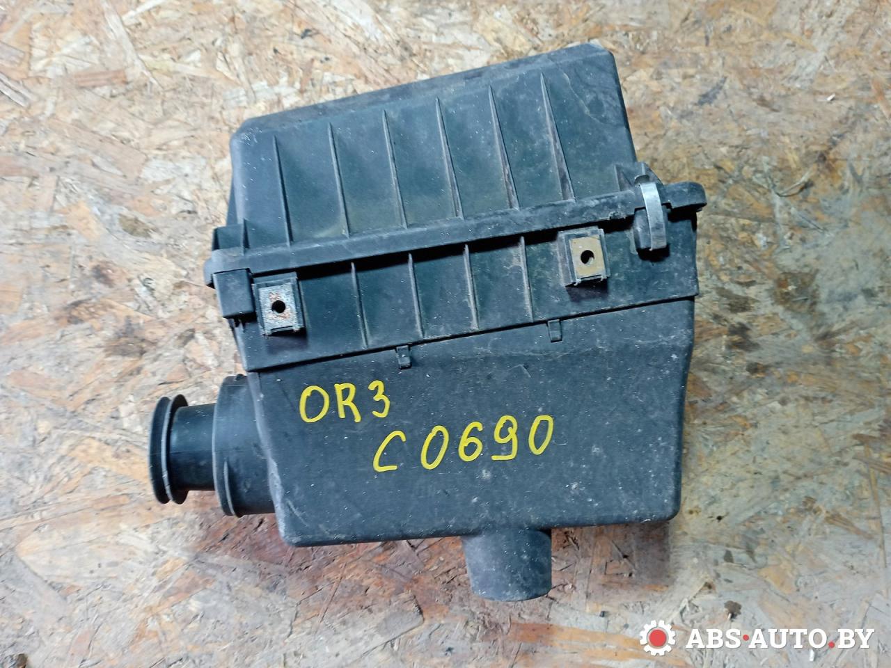 корпус воздушного фильтра BMW 3 серия E36 1996, 1.6 л., бензин, 1727684, 7416043 - фото №1