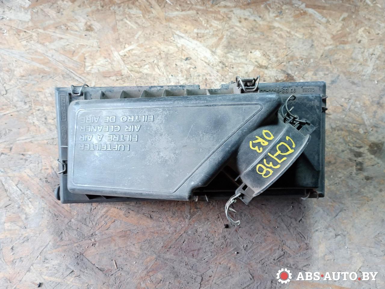 корпус воздушного фильтра Ford Mondeo 1 поколение 1996, 1.8 л., бензин, 93BB9600DD - фото №1