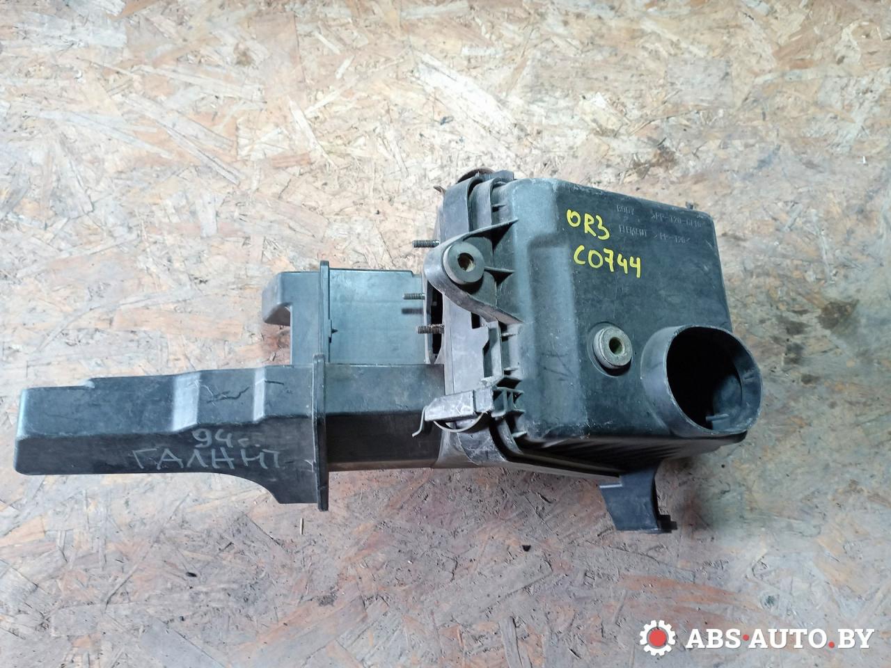 корпус воздушного фильтра Mitsubishi Galant 7 поколение 1993, 1.8 л., бензин, MD192611, 1140007300 - фото №1