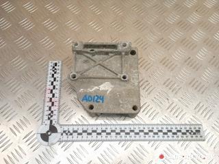 кронштейн компрессора кондиционера Peugeot 307 1 поколение 2005, 9636693680