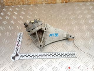 кронштейн двигателя Citroen Xantia 1 поколение 1996, 9152162180