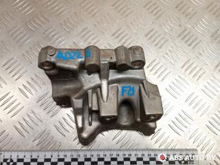 кронштейн топливного фильтра Citroen C5 2 поколение 2009, 2.2 л., дизель, МКПП, универсал, 9656597780