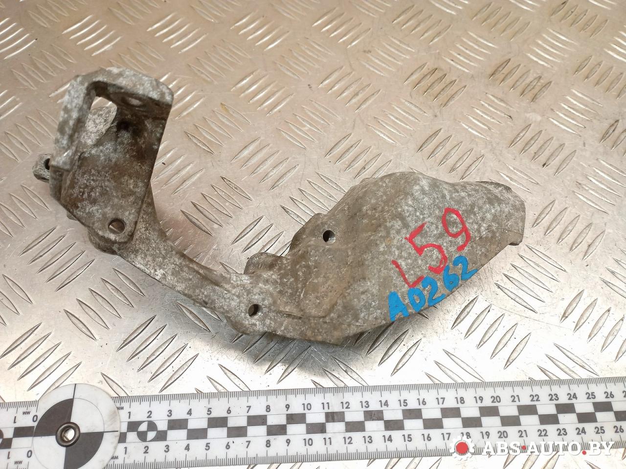 кронштейн двигателя Renault Trafic 3 поколение 2016, 1.6 л., R9M 408, дизель, МКПП, микроавтобус, 147174072R, A6261410040 - фото №1