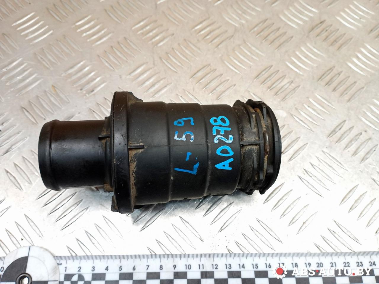 патрубок интеркулера Renault Trafic 3 поколение 2016, 1.6 л., R9M 408, дизель, МКПП, микроавтобус, 1065337S02 - фото №1