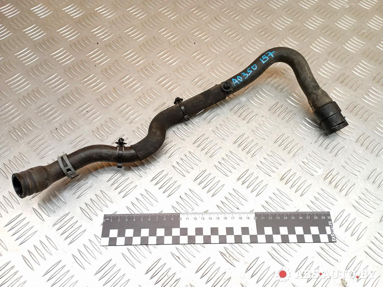 патрубок отопителя (печки) Mercedes-Benz A W169 2 поколение (2004-2008) 2008, 2.0 л., дизель, МКПП, хетчбэк 3 дв., A1698301296 - фото №1