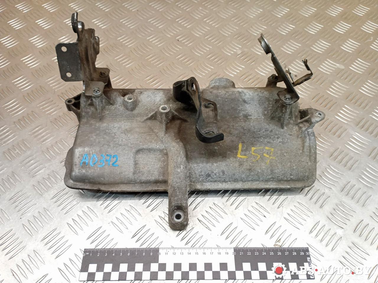 клапанная крышка Mercedes-Benz A W169 2 поколение (2004-2008) 2008, 2.0 л., дизель, МКПП, хетчбэк 3 дв., A6400100667 - фото №1