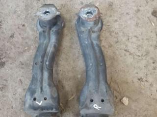 Кронштейн крепления балки подвески Renault Laguna 3 поколение 2009, 2.0 л., дизель, МКПП, хетчбэк 5 дв., 543170002N, 543170001N