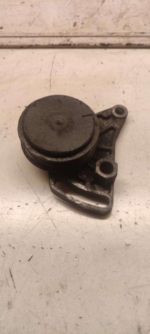 натяжитель Volkswagen Passat B5 2001, 1.9 л., TDi, дизель, МКПП, 058260511, F224041 - фото №1