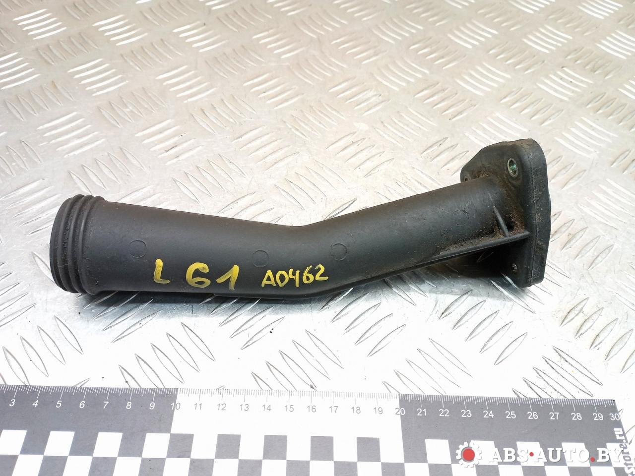 маслозаливная горловина Volkswagen Transporter T4 1995, 2.4 л., МКПП, 044115308A - фото №1