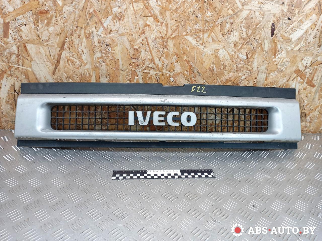 решетка радиатора IVECO Daily 3 поколение 2001, 2.8 л., 8140.43B, дизель, МКПП, 35s11, микроавтобус, 211807 - фото №1