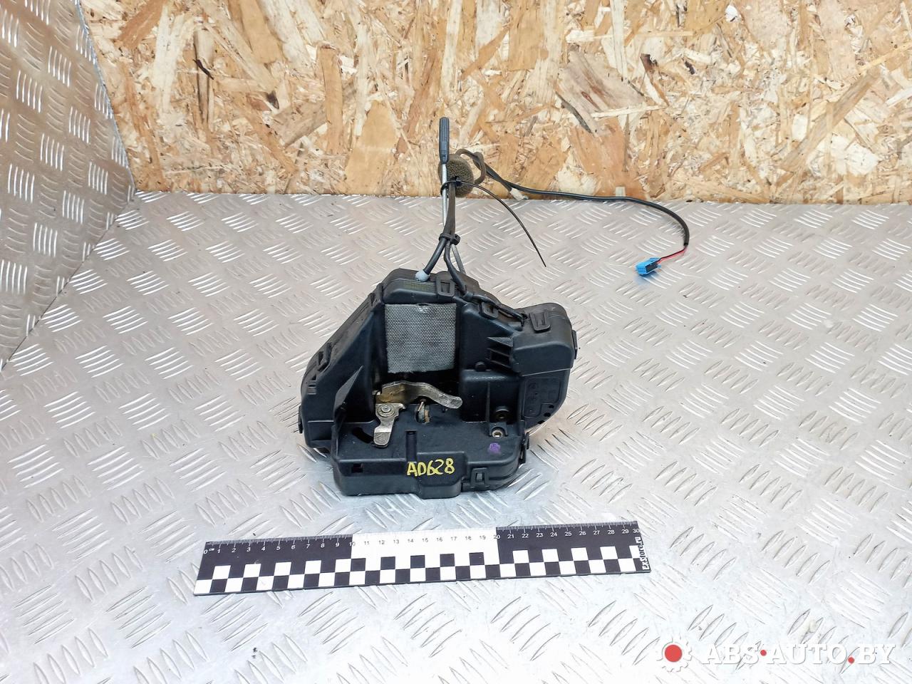 замок двери задней правой Mercedes-Benz E-Класс W211/S211 2003, 2.2 л., дизель, АКПП, седан, 0041421126 - фото №1