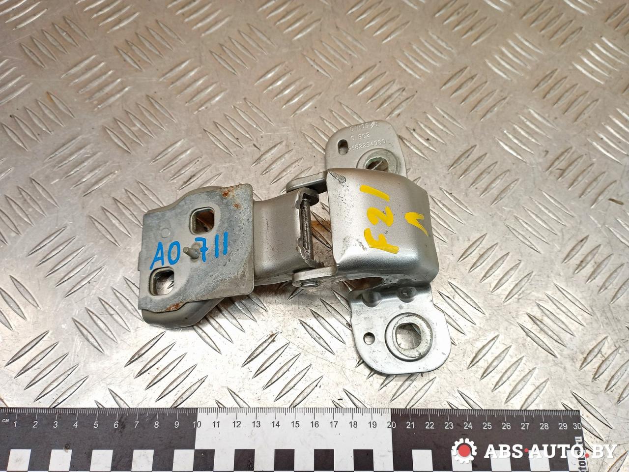 петля крышки багажника Citroen C5 2 поколение 2009, 2.2 л., дизель, МКПП, универсал, 9682254980 - фото №1