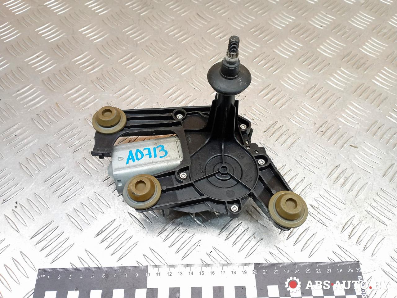 моторчик заднего стеклоочистителя (дворника) Citroen C5 2 поколение 2009, 2.2 л., дизель, МКПП, универсал, 9682833480, 53033112 - фото №1