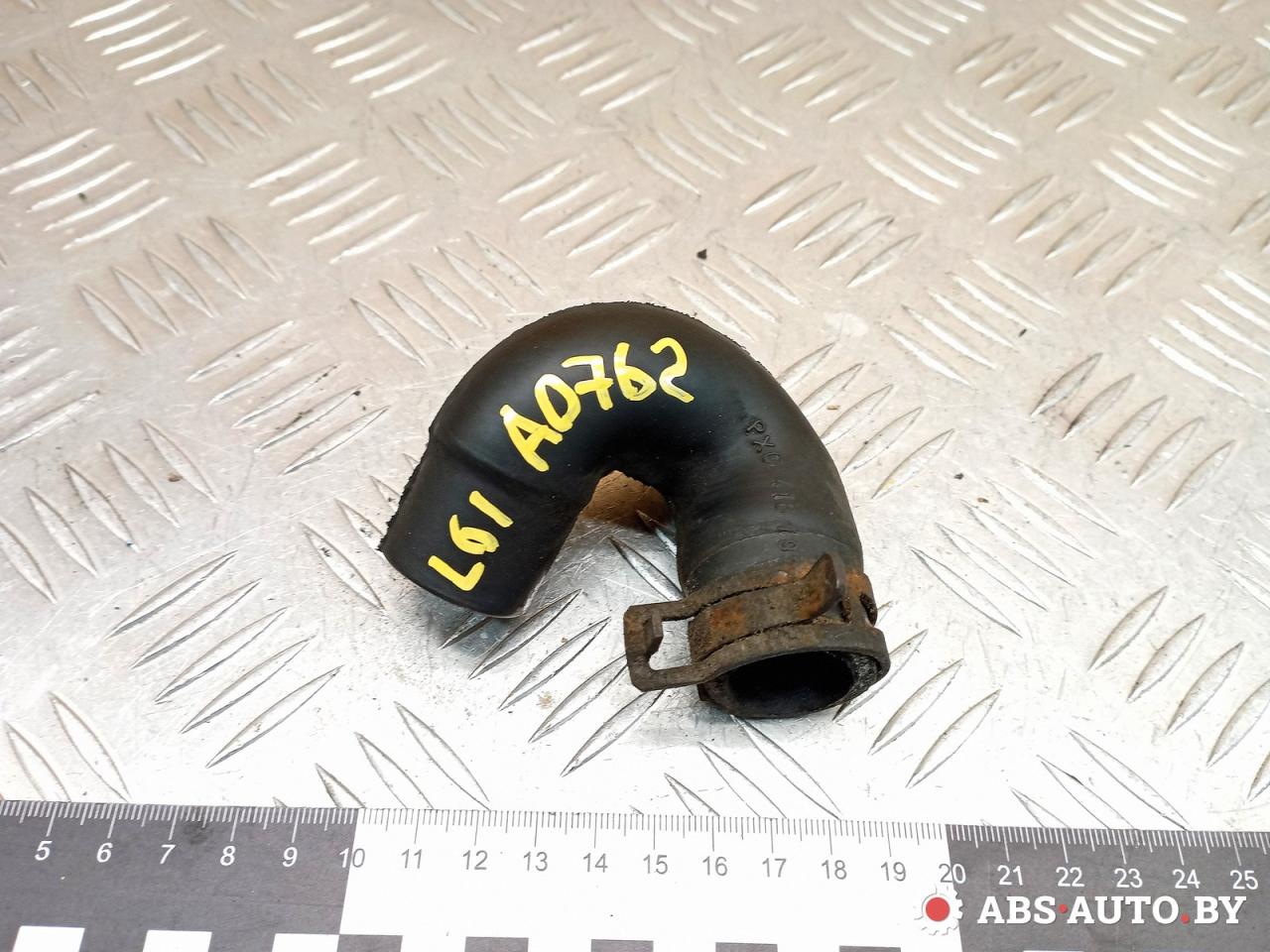 патрубок воздушного фильтра Volkswagen Transporter T4 1995, 2.4 л., МКПП, 074103493B - фото №1