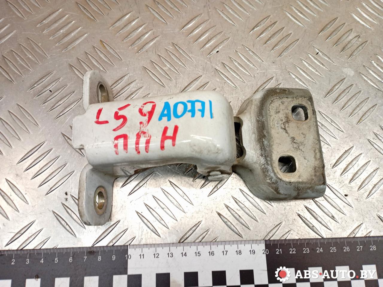 петля двери Renault Trafic 3 поколение 2016, 1.6 л., R9M 408, дизель, МКПП, микроавтобус - фото №1