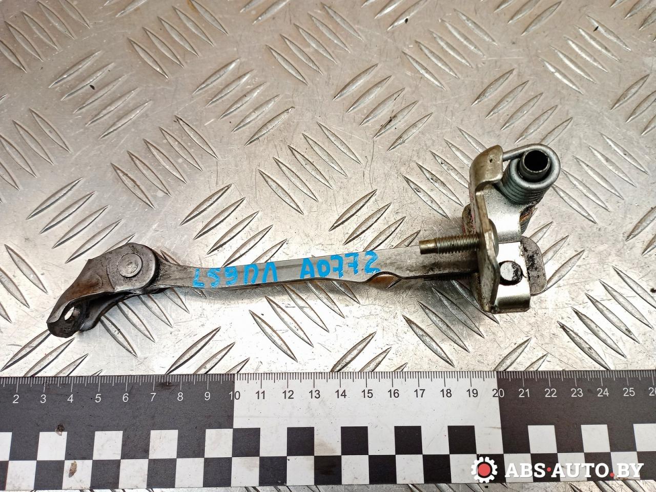 ограничитель открывания двери Renault Trafic 3 поколение 2016, 1.6 л., R9M 408, дизель, МКПП, микроавтобус - фото №1