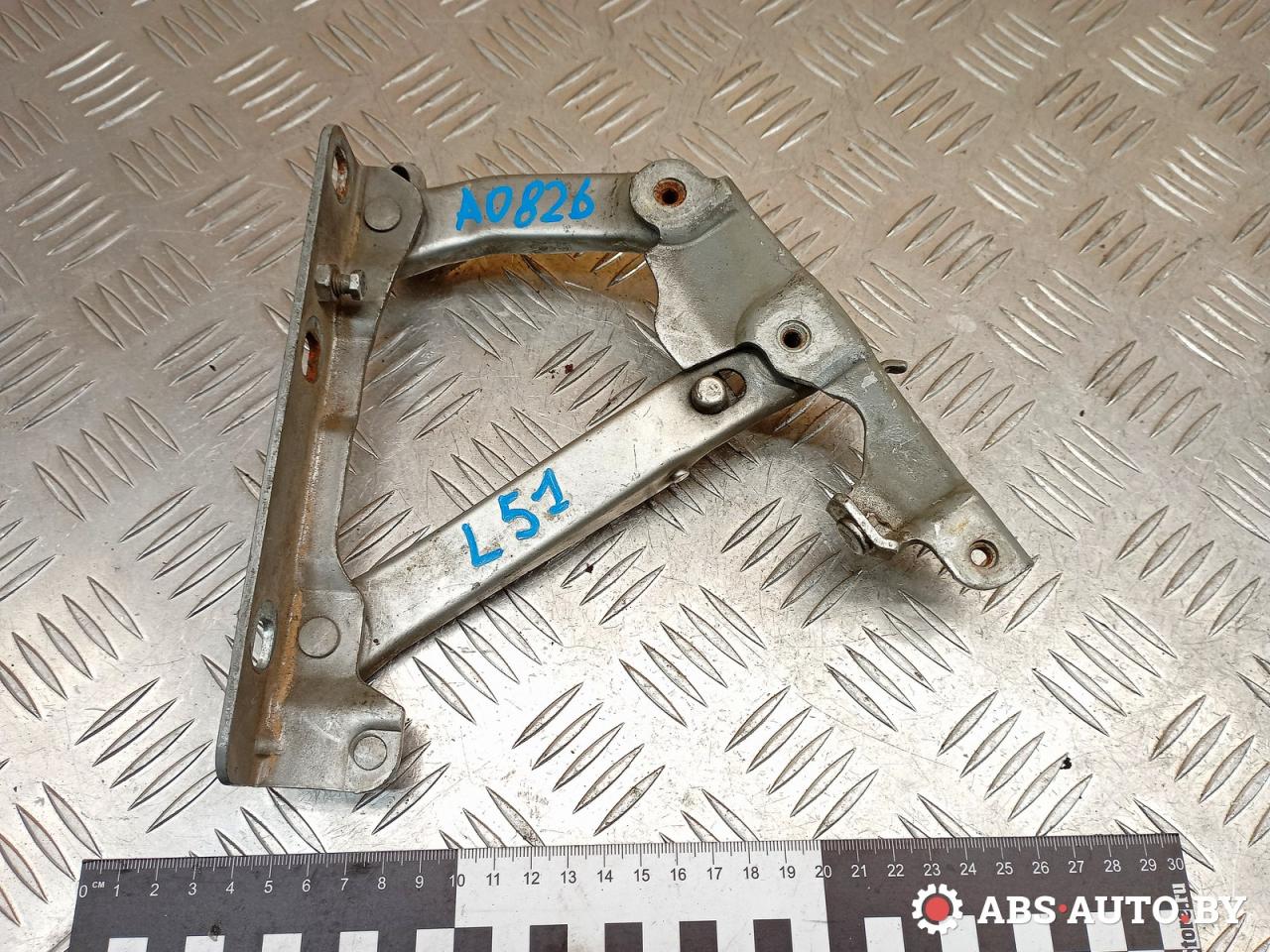 петля капота правая Mercedes-Benz S-Класс W220 2002, 3.2 л., дизель, АКПП, седан, 2208800228, A2208800228 - фото №1