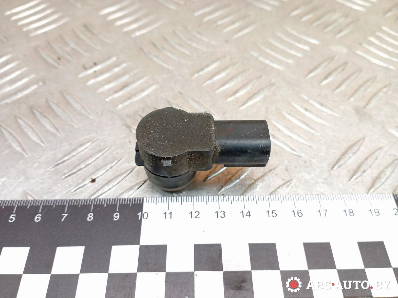 датчик парктроника Peugeot 308 T7 2010, 1.6 л., 9HY (DV6TED4), дизель, МКПП, черный, хетчбэк 5 дв., 0263023914, 9809300177, 1611735380, 1611735480, 1611735580, 1611735680, 20102722, 9663821577, 9666016377, 9809300977, 0263003644, 0263003667, 0263003893, 0263013147, 0263013622, 0263013682, 0263023912, 0263033074, 9663649977, 6590A5, 6590CK, 6590EF, 6590F4, 6590F5, 6590F6, 6590QS, 6590SL, 9653211577, 9665468077F3, 9665468077P9, 9809300177XT, 0263003390, 0263003678, 9663821577XT, 0263003587, 9663821577ZR - фото №1