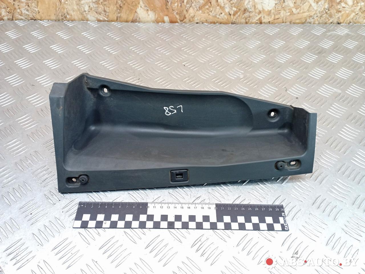 обшивка салона Peugeot Boxer 2 поколение 2010, 2.2 л., дизель, МКПП, микроавтобус, 1308118070 - фото №1