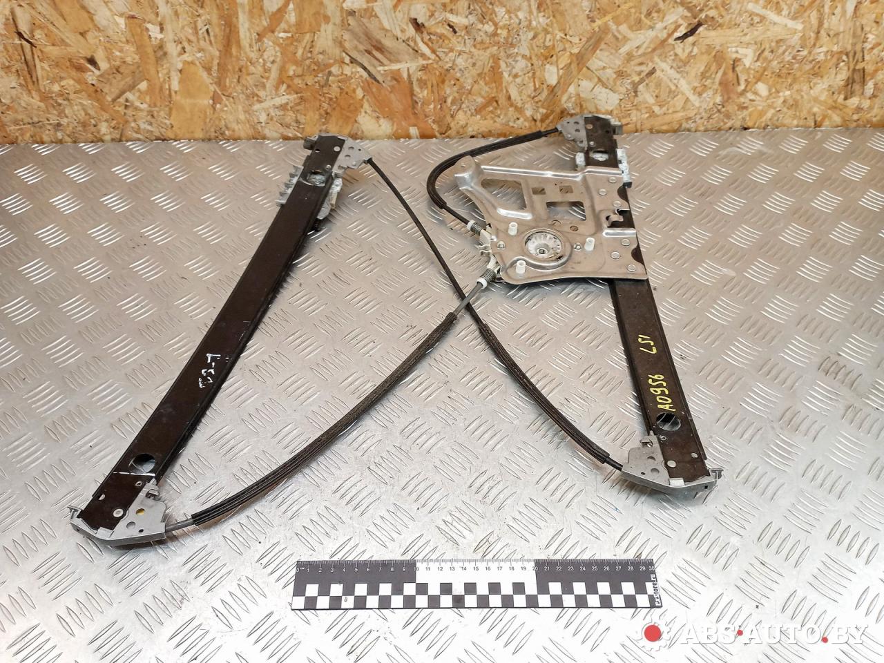 стеклоподъемник передний правый Mercedes-Benz S-Класс W220 2002, 3.2 л., дизель, АКПП, седан, A2207200446, 2207200446 - фото №1