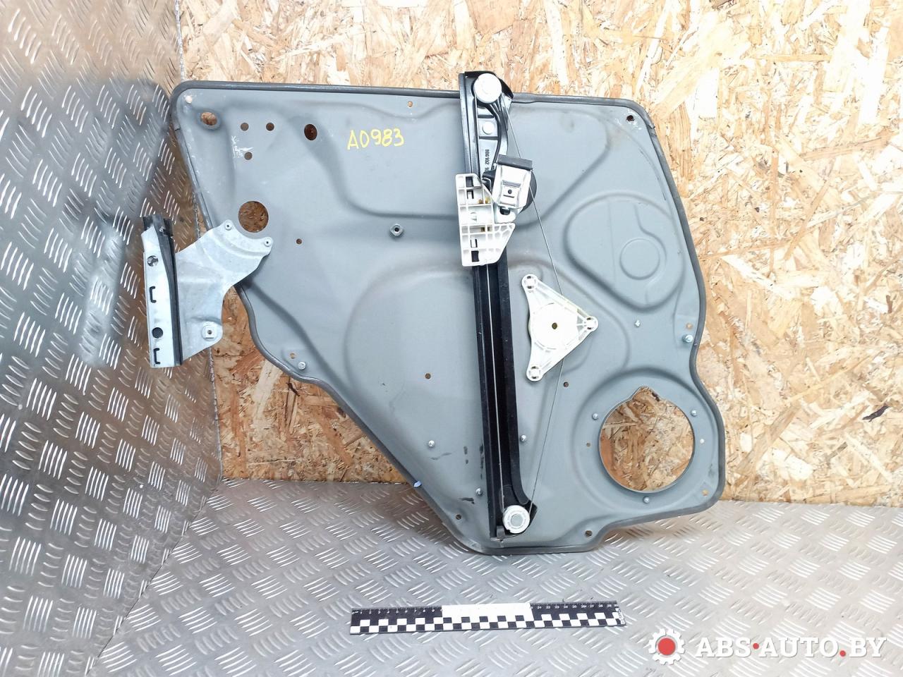 стеклоподъемник задний правый Mercedes-Benz B-Класс W245 2008, 2.0 л., OM 640.941, дизель, АКПП, A1697301679, 1697301679 - фото №1