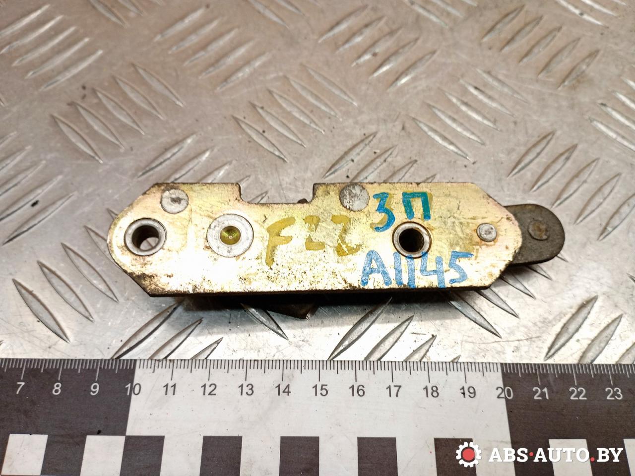 замок двери сдвижной IVECO Daily 3 поколение 2001, 2.8 л., 8140.43B, дизель, МКПП, 35s11, микроавтобус - фото №1