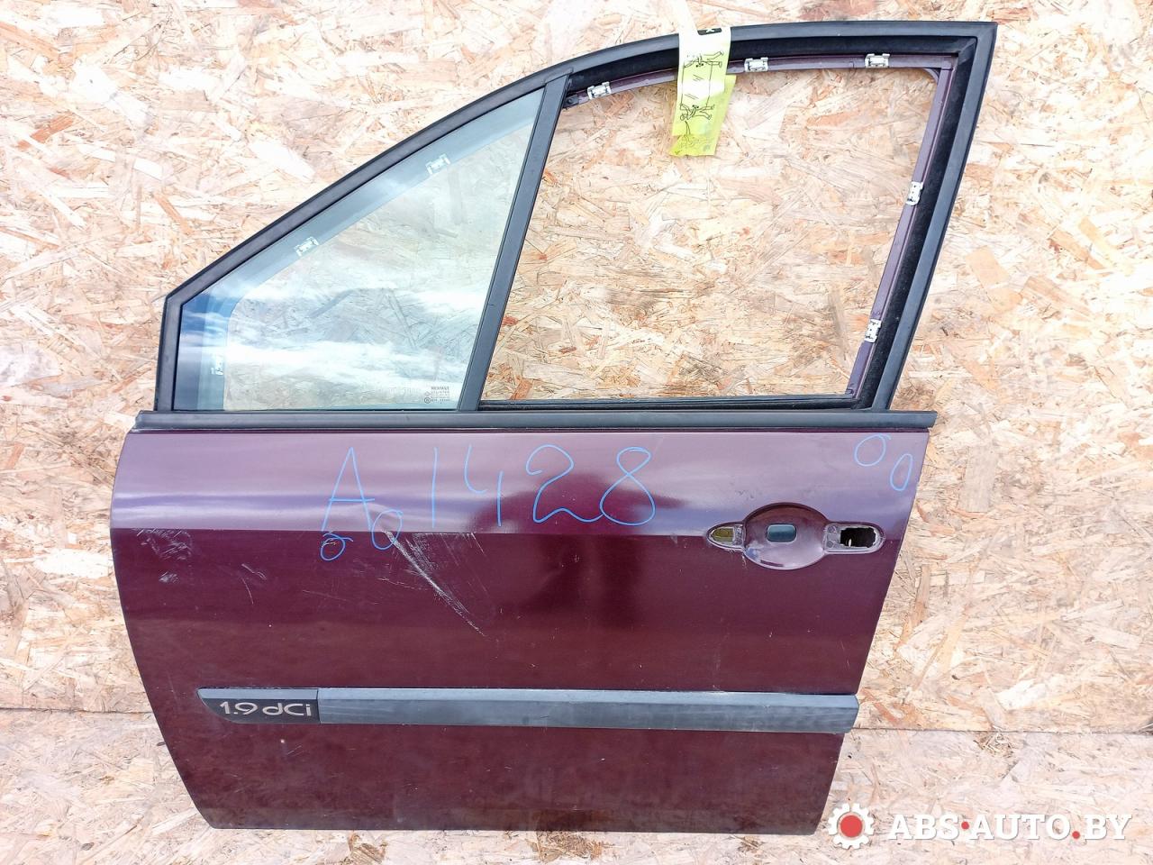 дверь передняя левая Renault Scenic 2 поколение 2005, 1.9 л., дизель, МКПП, минивэн - фото №1