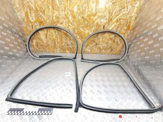 Уплотнитель стекла Renault Scenic 2 поколение 2005, 1.9 л., дизель, МКПП, минивэн