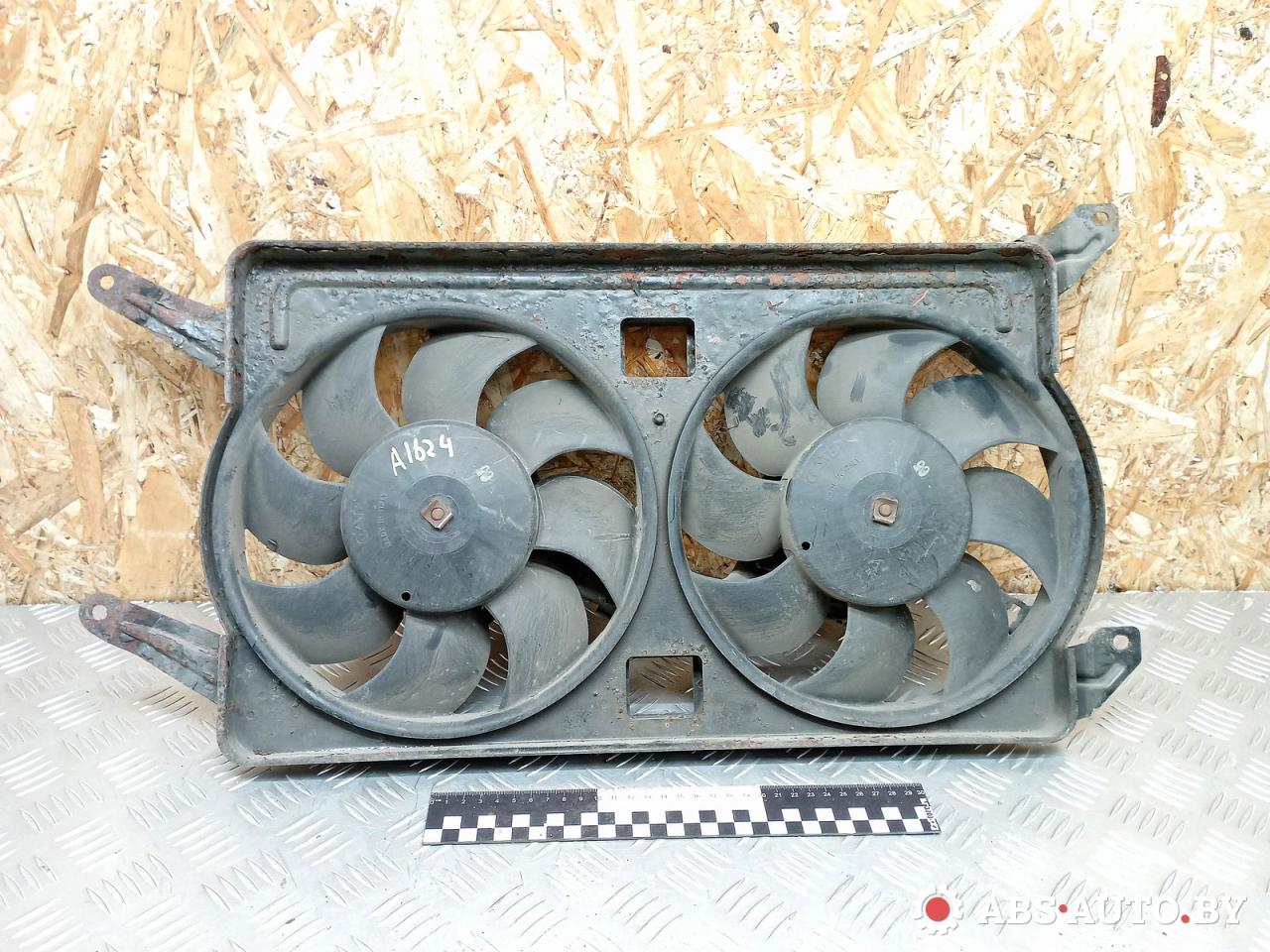 вентилятор радиатора Alfa Romeo 156 1 поколение 2000, 1.9 л., дизель - фото №1
