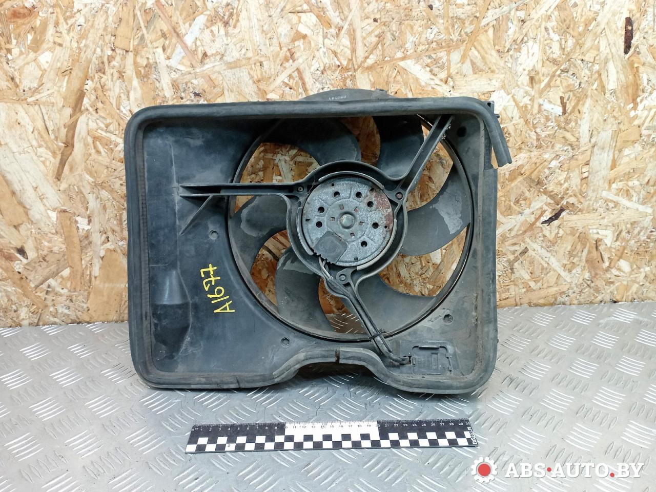 вентилятор радиатора Opel Omega B 1997, 2.5 л., бензин, 90570701, 2225517 - фото №1