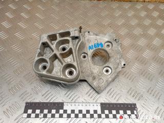 кронштейн ТНВД Renault Scenic 2 поколение 2005, 8200619377