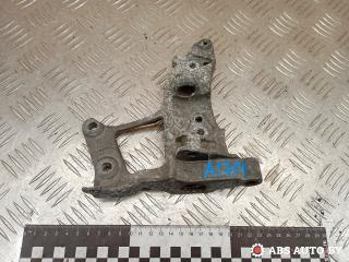 кронштейн генератора Peugeot 307 1 поколение [рестайлинг] 2008, 9656125580