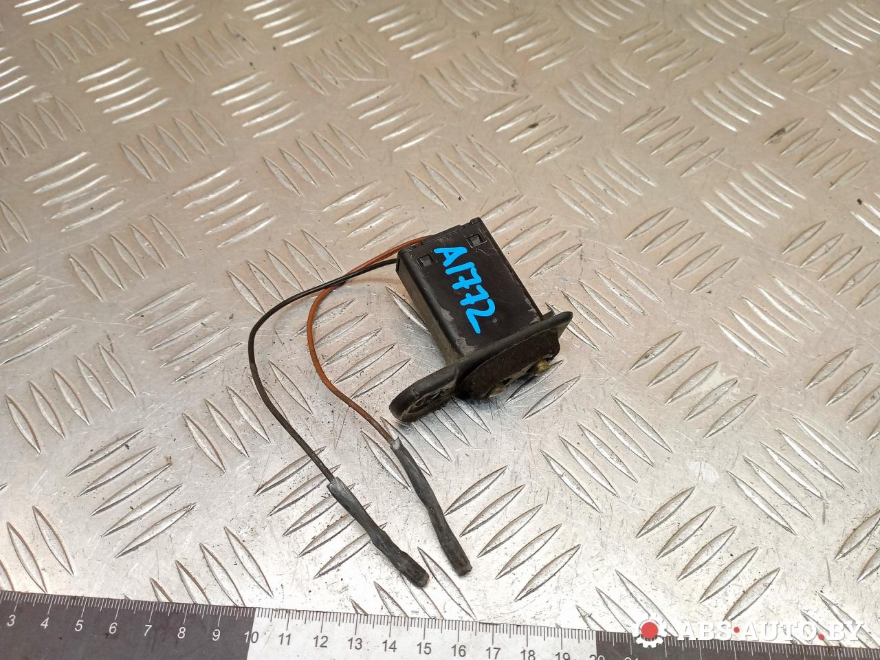 концевик дверной Renault Mascott 1 поколение 2004, 2.8 л., МКПП, микроавтобус, 7700352944 - фото №1