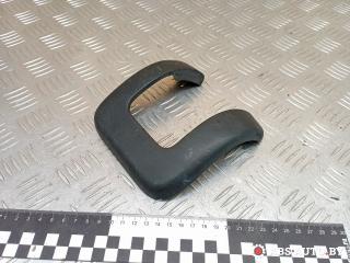 накладка петли багажника левая Renault Mascott 1 поколение 2004, 2.8 л., МКПП, микроавтобус, 7700352200