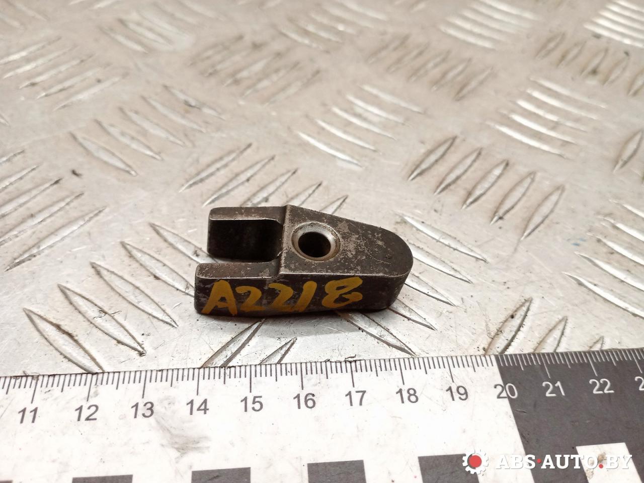 крепление форсунки Mercedes-Benz E-Класс W211/S211 2003, 2.2 л., дизель, АКПП, седан - фото №1