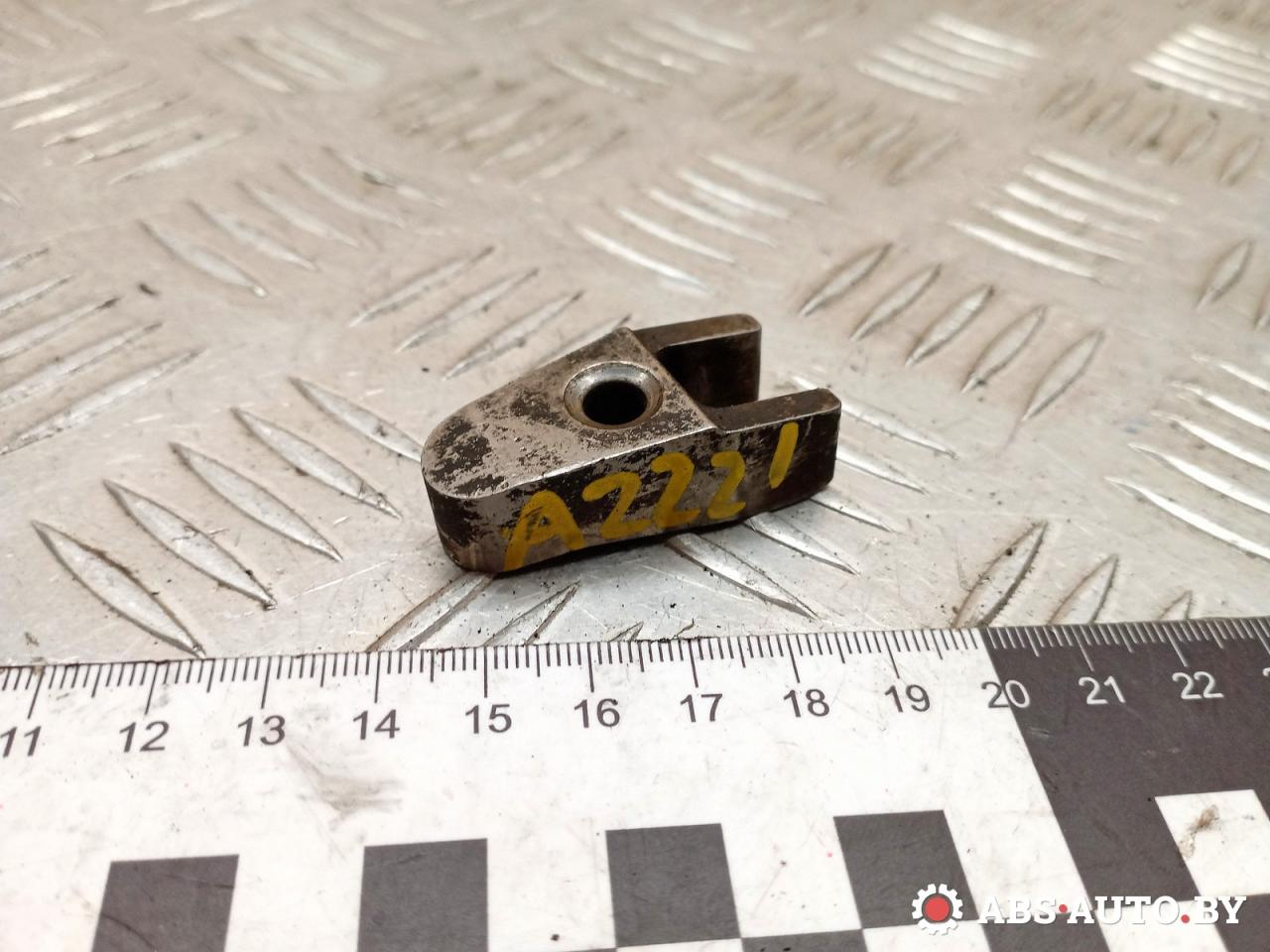 крепление форсунки Mercedes-Benz E-Класс W211/S211 2003, 2.2 л., дизель, АКПП, седан - фото №1