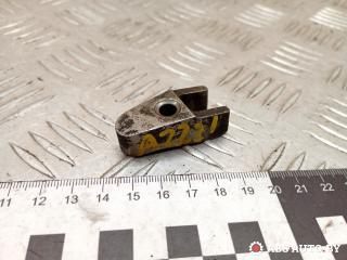 крепление форсунки Mercedes-Benz E-Класс W211/S211 2003, 2.2 л., дизель, АКПП, седан